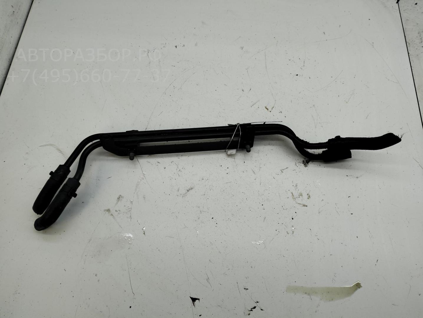 Трубка топливная