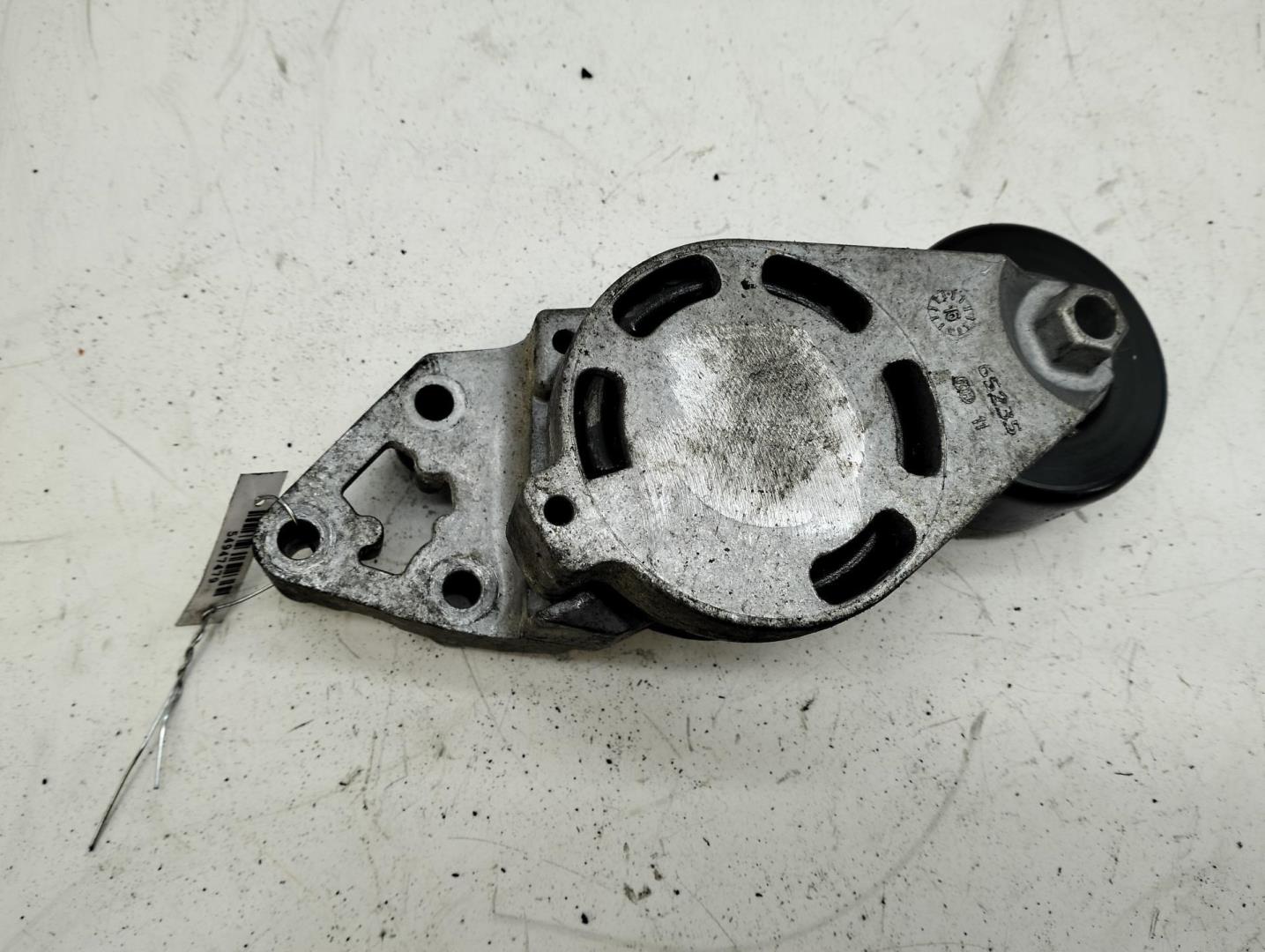 Механизм натяжения ремня ГРМ