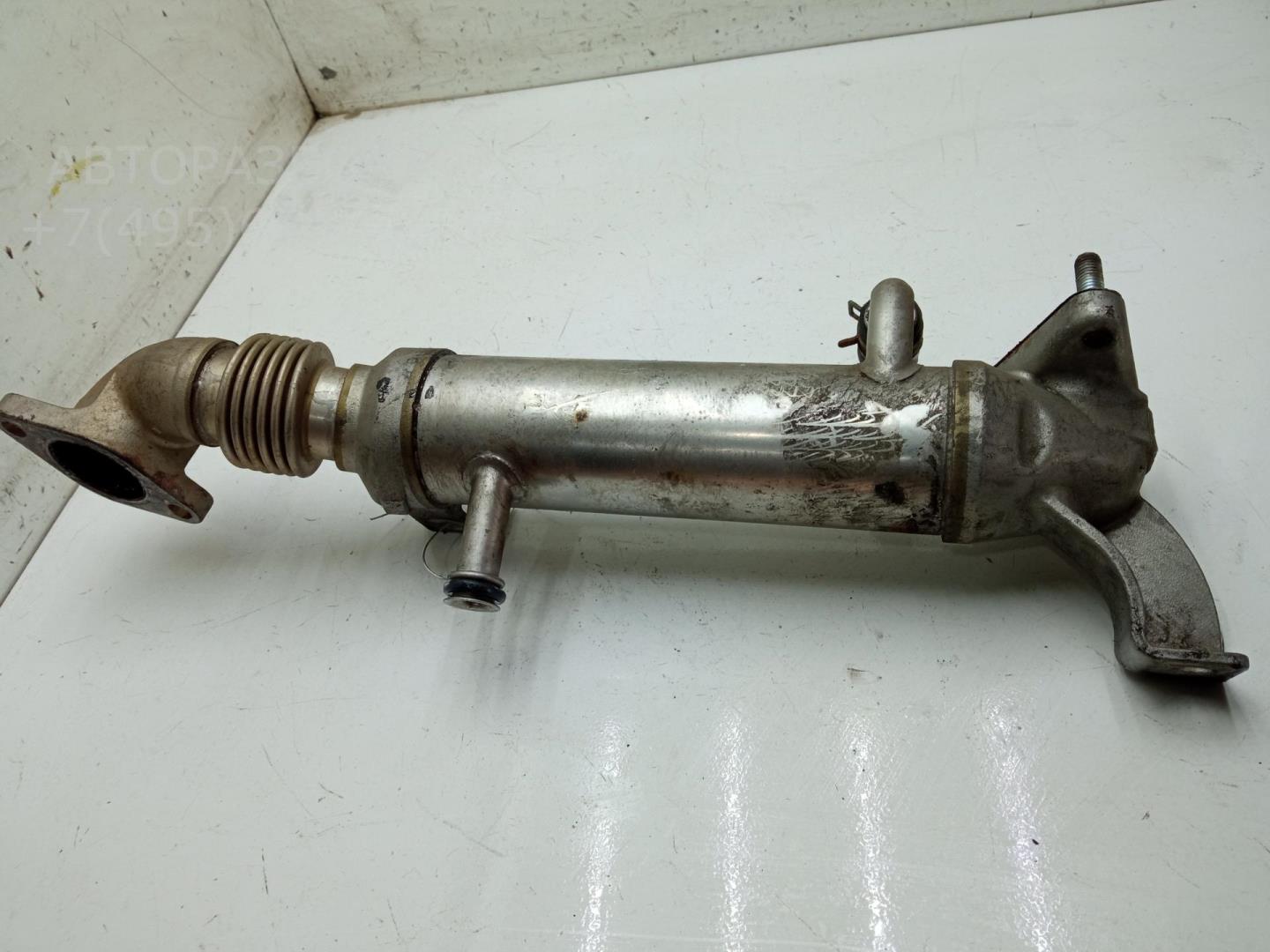 Тройник вентиляции картерных газов