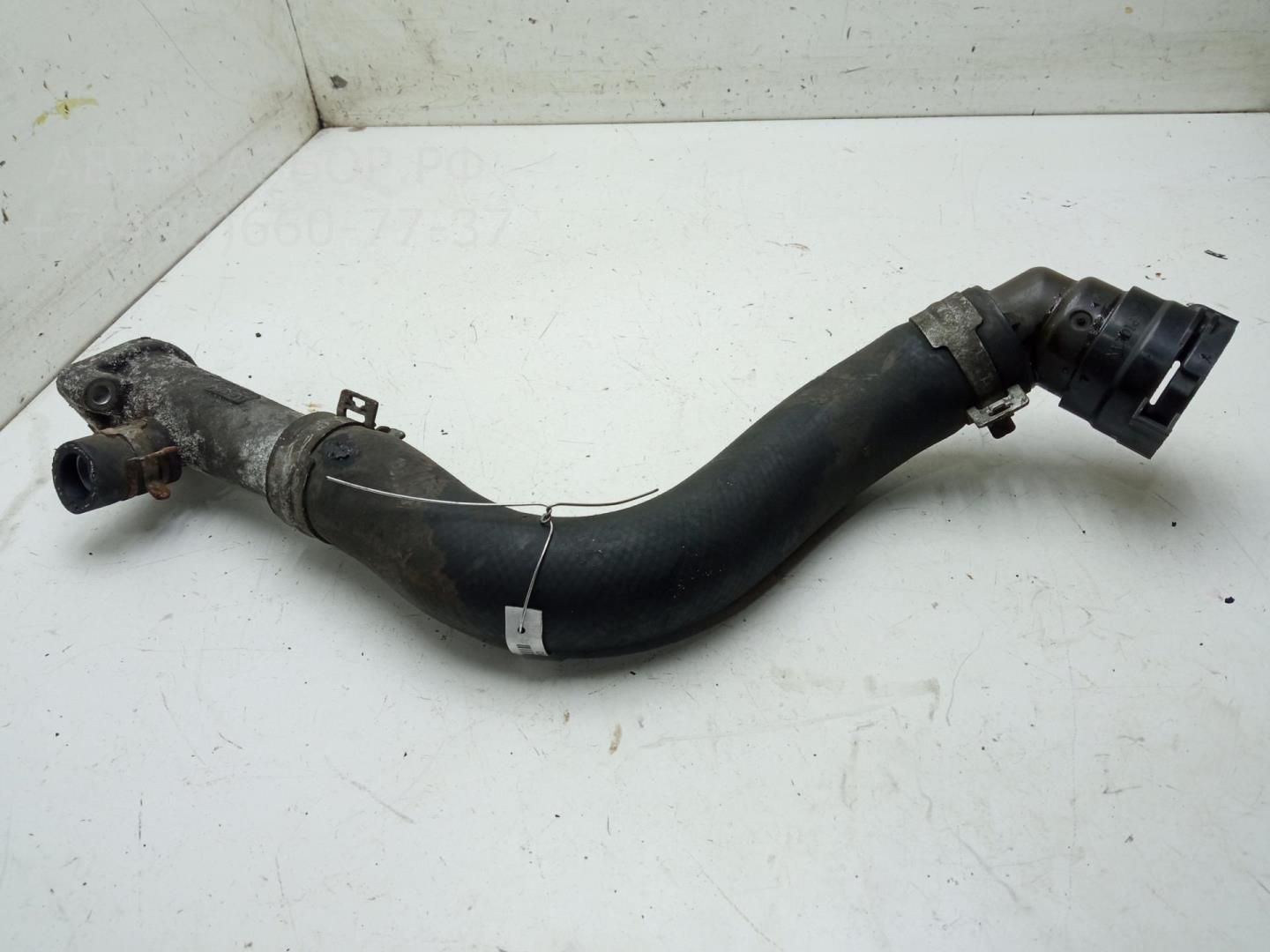 Патрубок радиатора