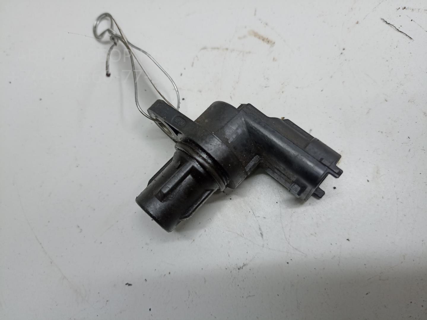 Датчик положения распредвала