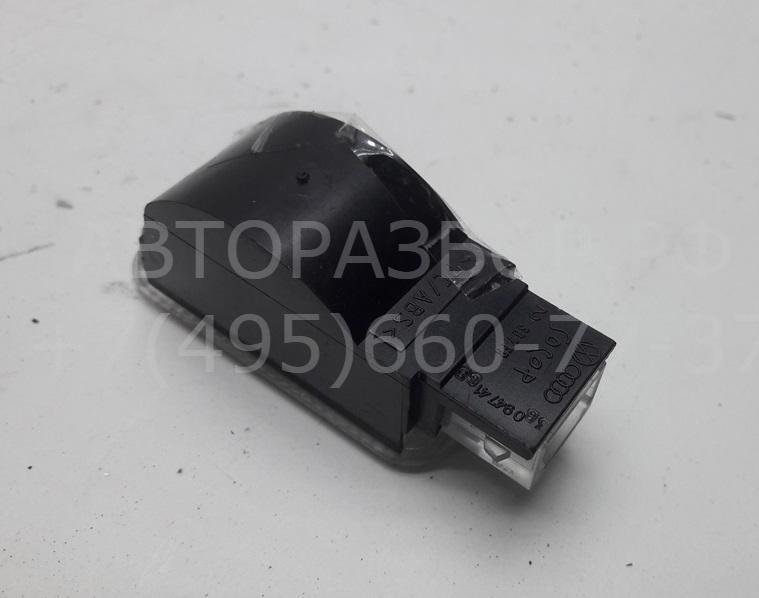 Плафон салонный