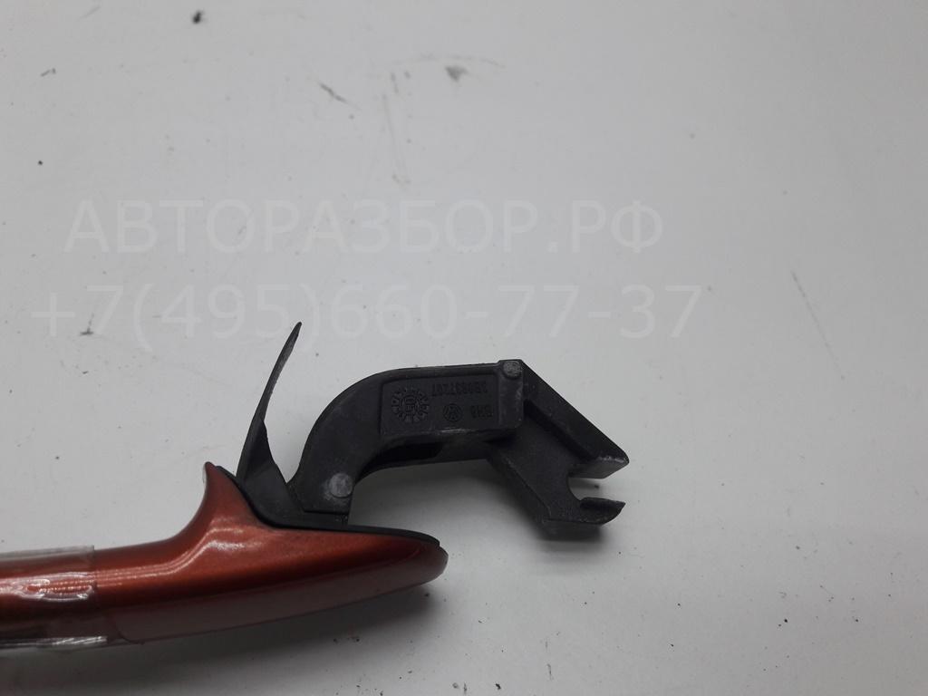 Ручка двери передней наружная левая