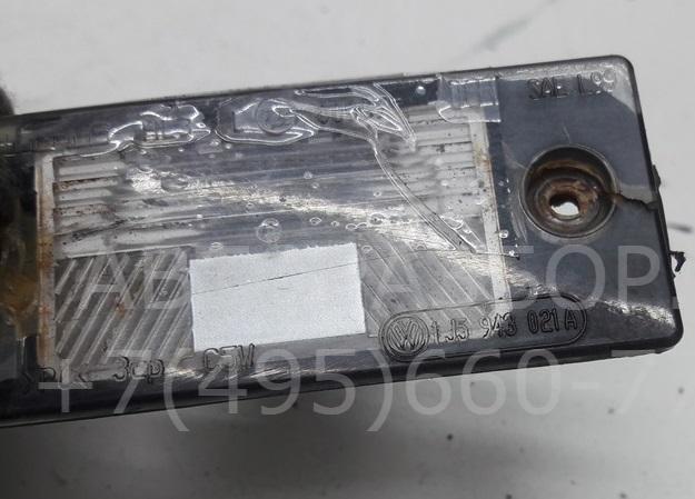 Фонарь подсветки номера