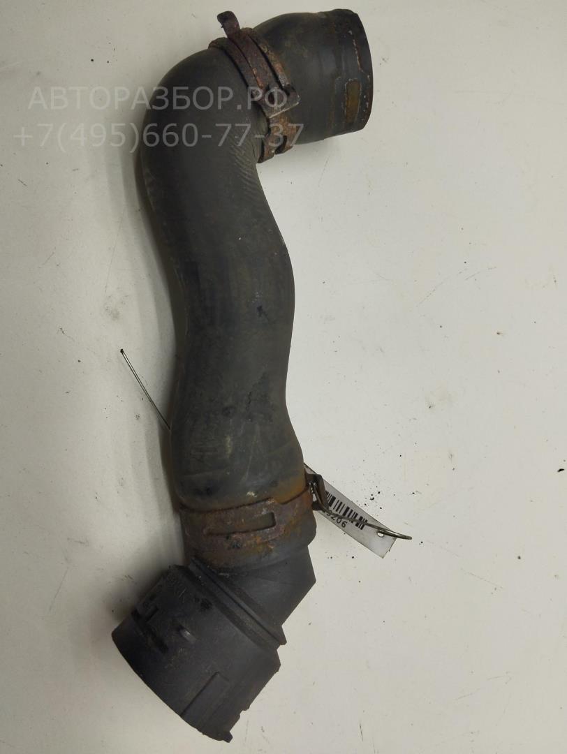 Патрубок радиатора