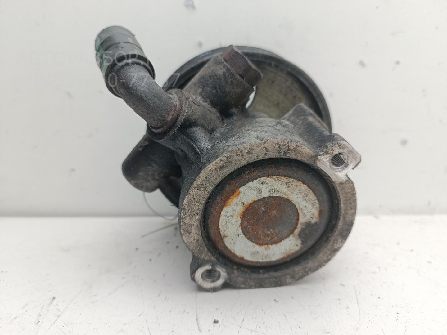 Насос ГУР (гидроусилитель руля)