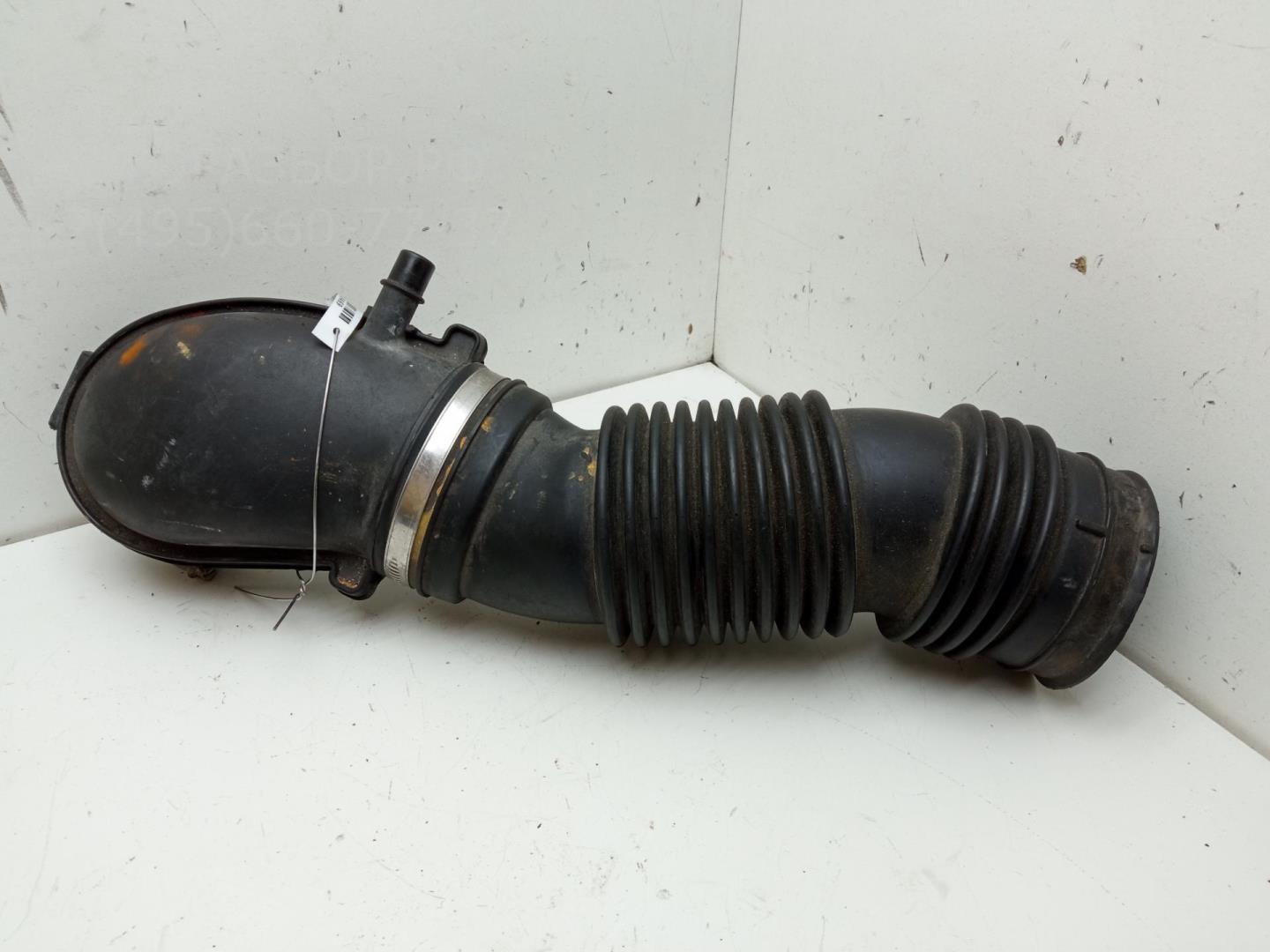 Трубка топливная