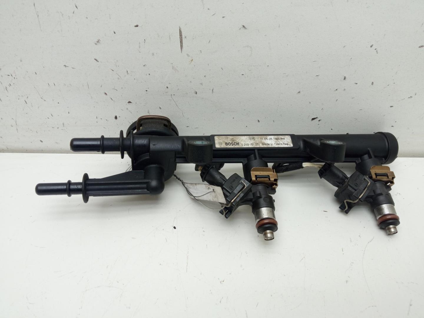 Форсунка инжекторная электрическая