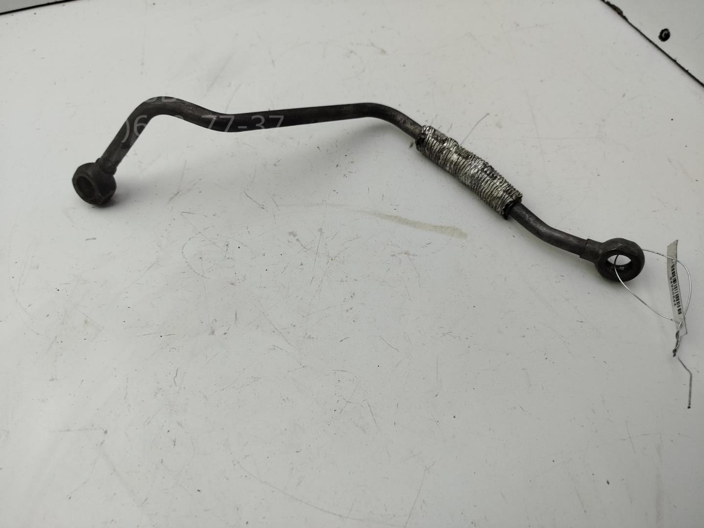 Трубка масляная