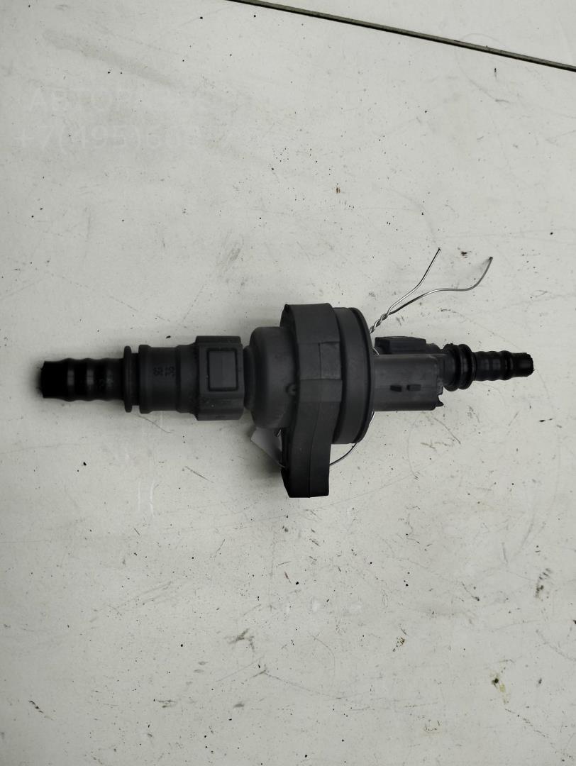 Клапан вентиляции топливного бака