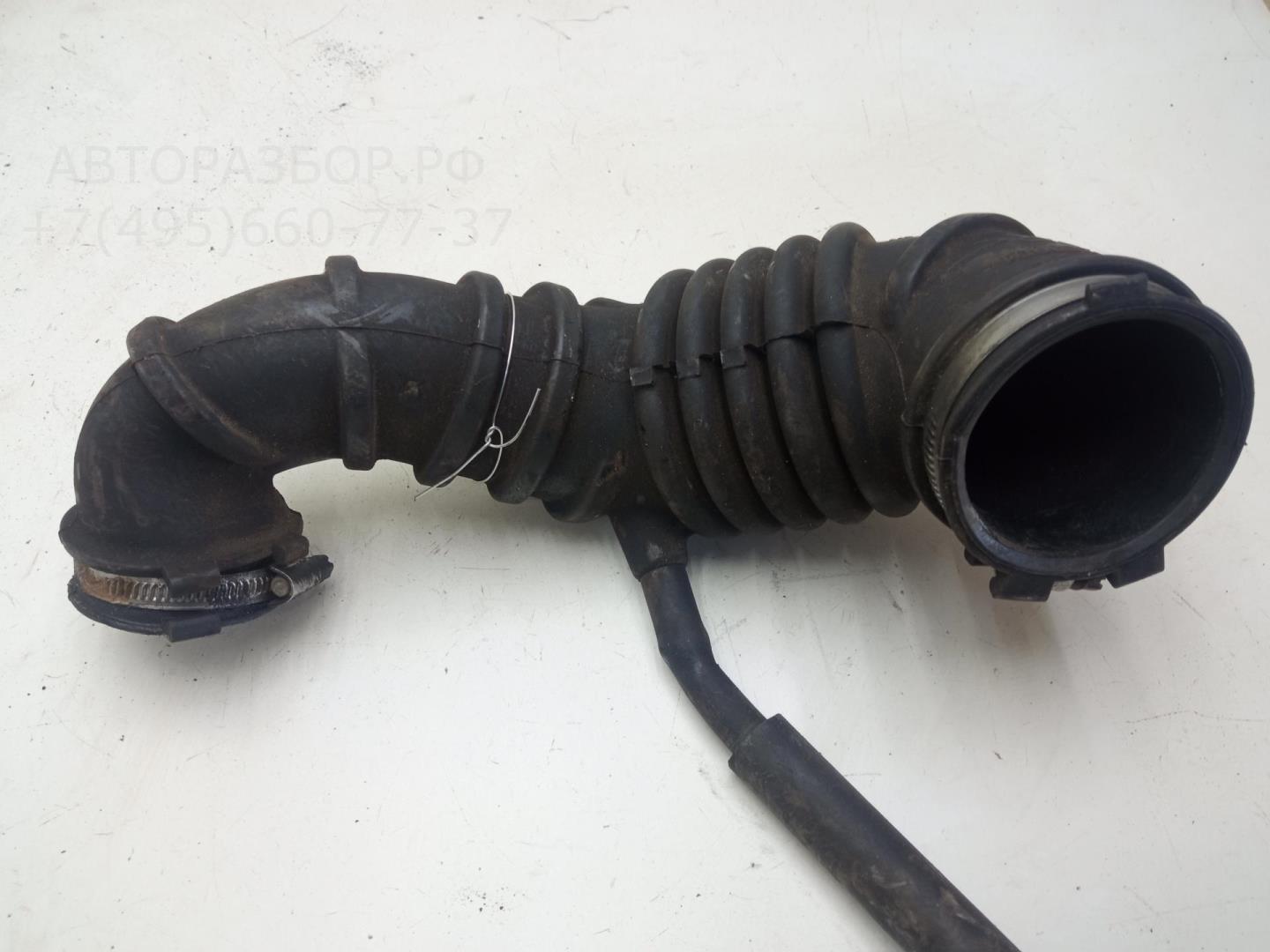 Трубка топливная