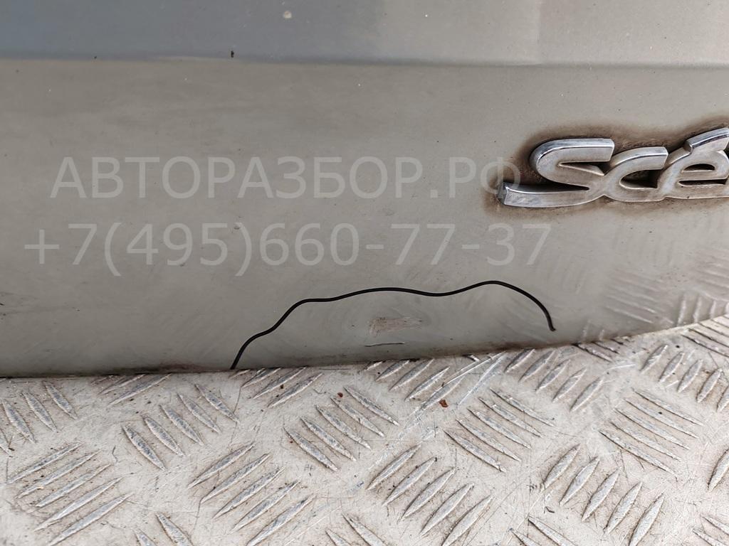 Дверь багажника