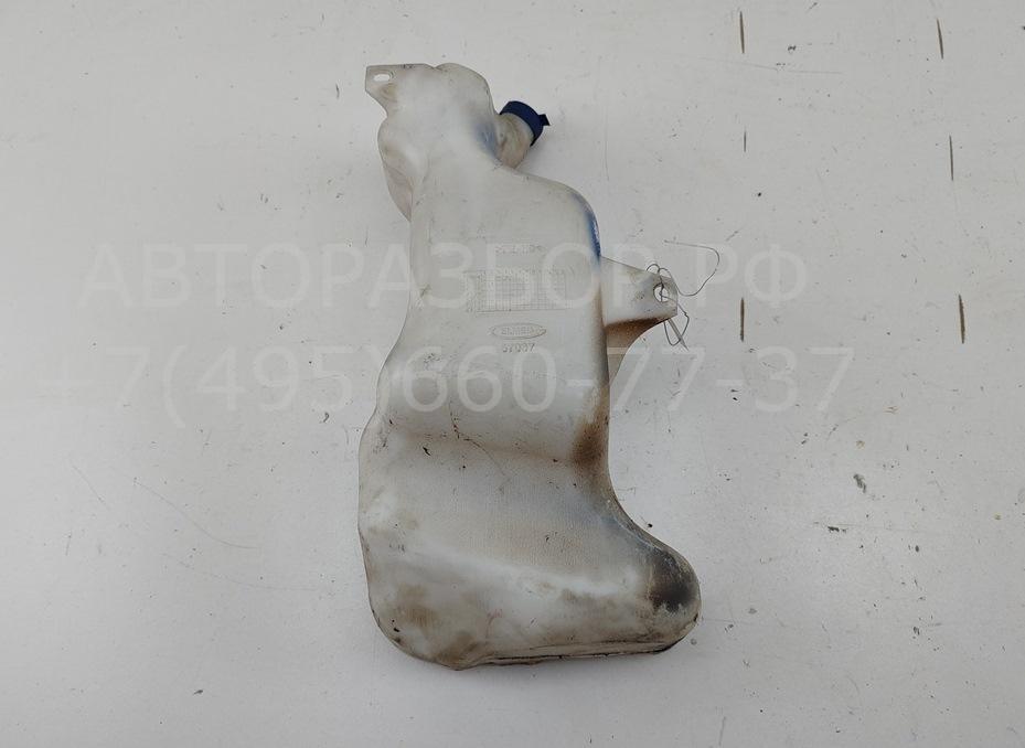 Бачок омывателя лобового стекла