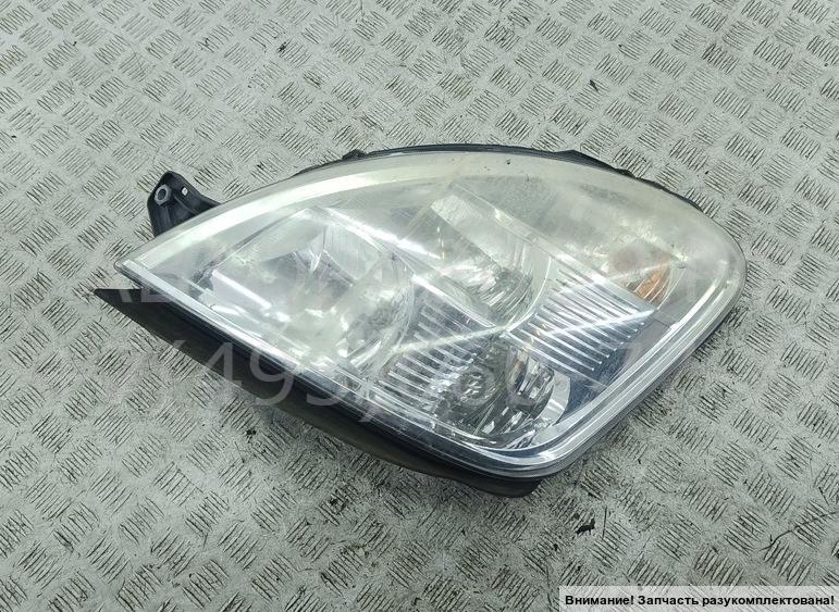 Фара левая