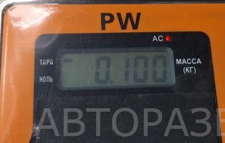 Накладка двери передней правой