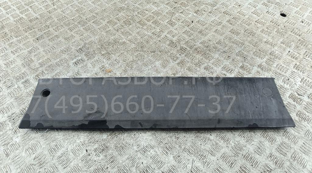 Накладка двери задней правой