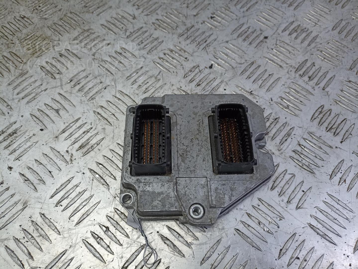 Блок управления двигателем