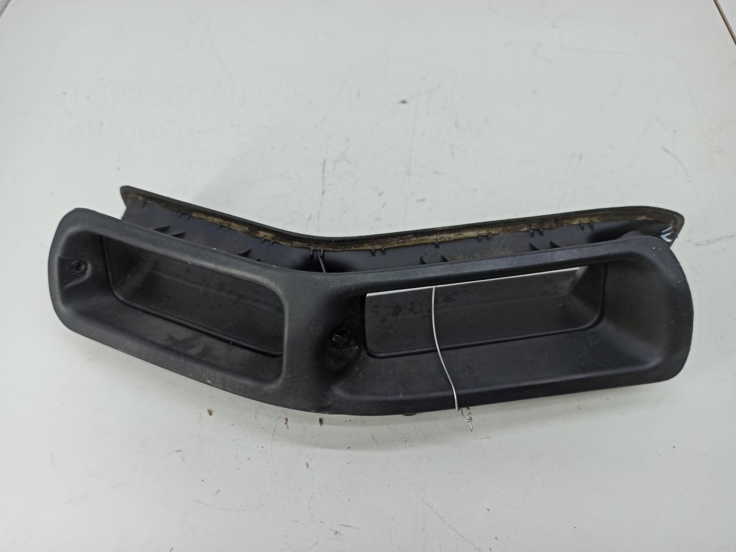 Ручка двери передней внутренняя левая