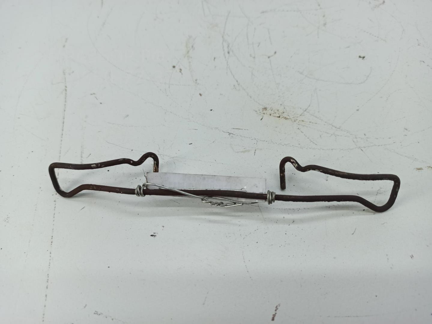 Скоба суппорта переднего