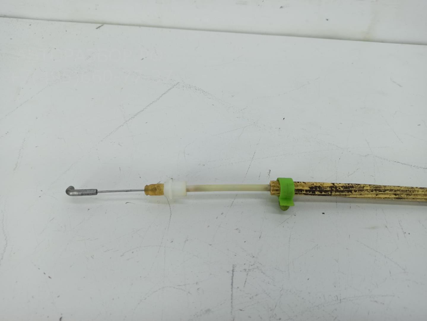 Трос открывания двери