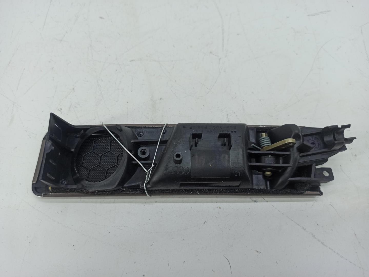 Ручка двери задней внутренняя правая