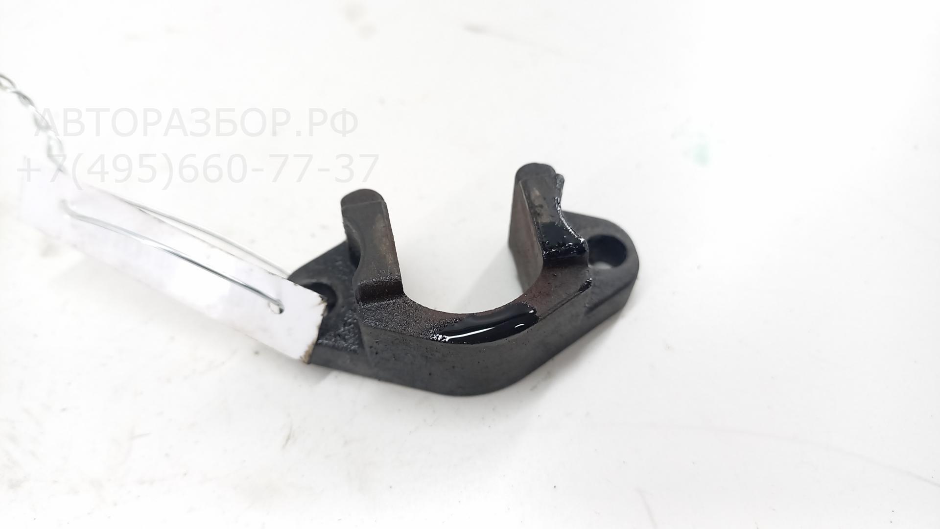 Кронштейн форсунки