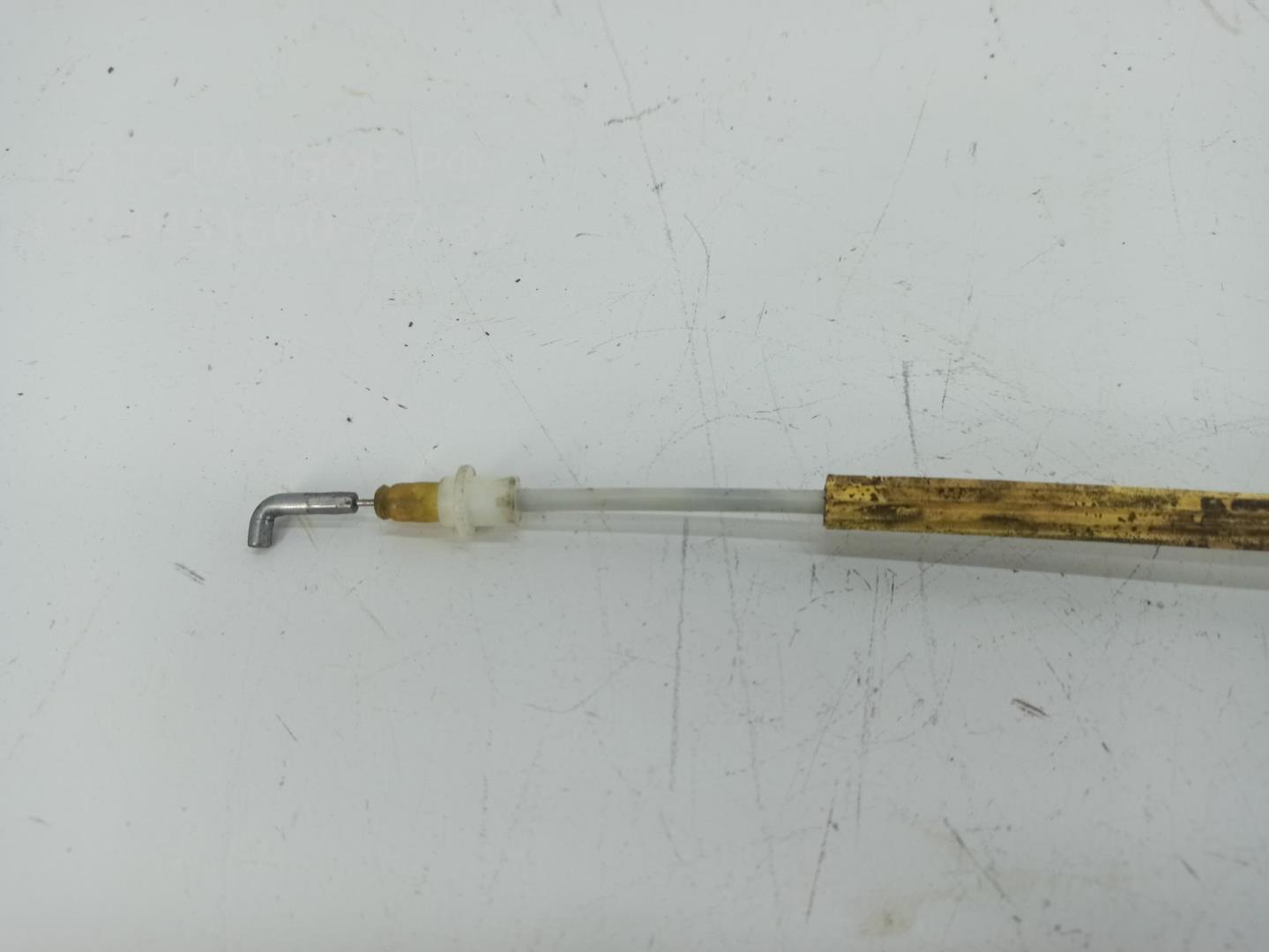 Трос открывания двери