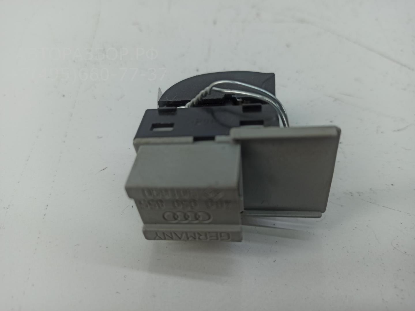 Кнопка стеклоподъемника