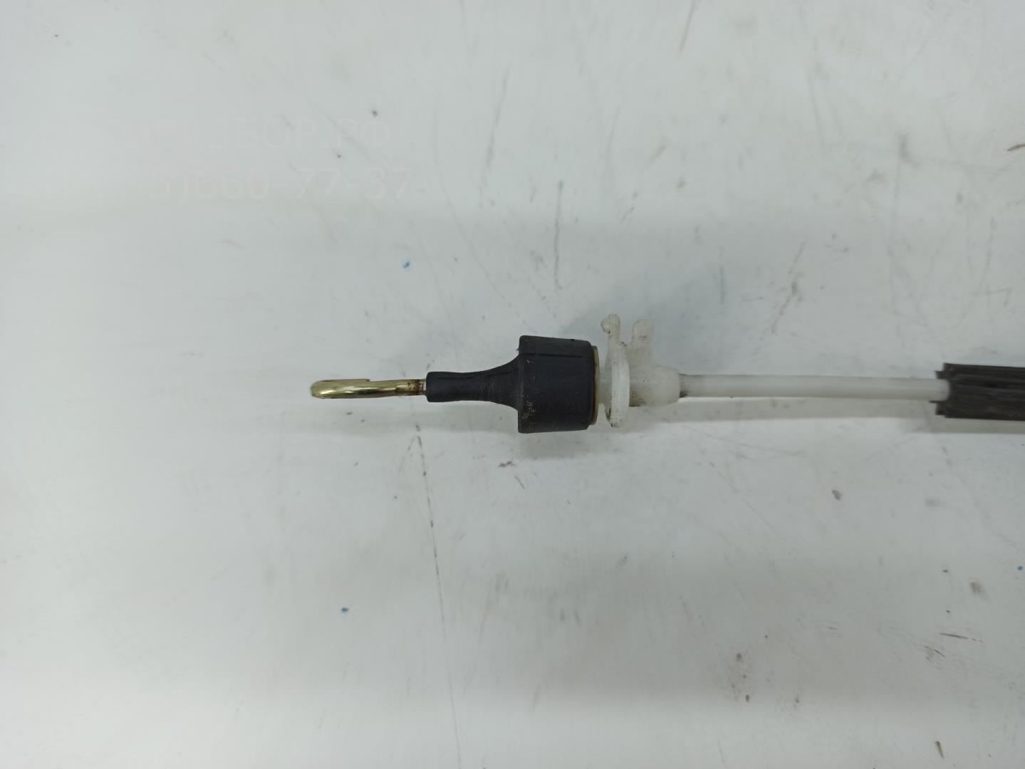 Трос открывания двери