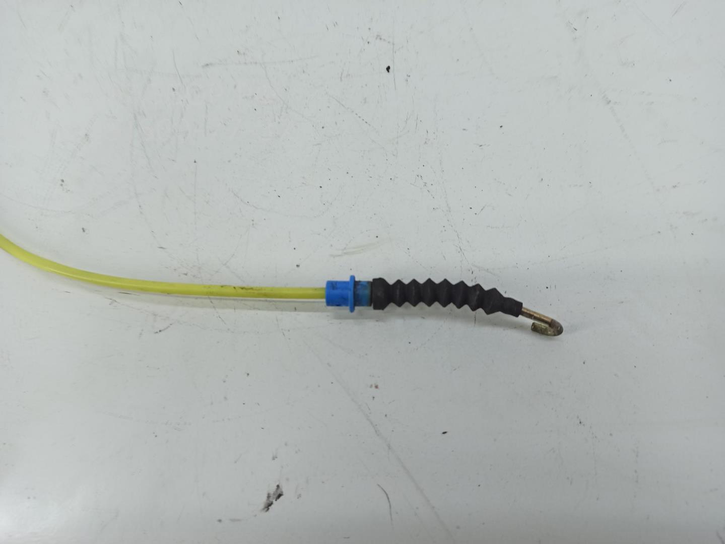 Трос открывания двери