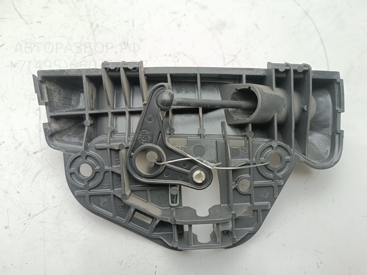 Ручка двери задней внутренняя левая