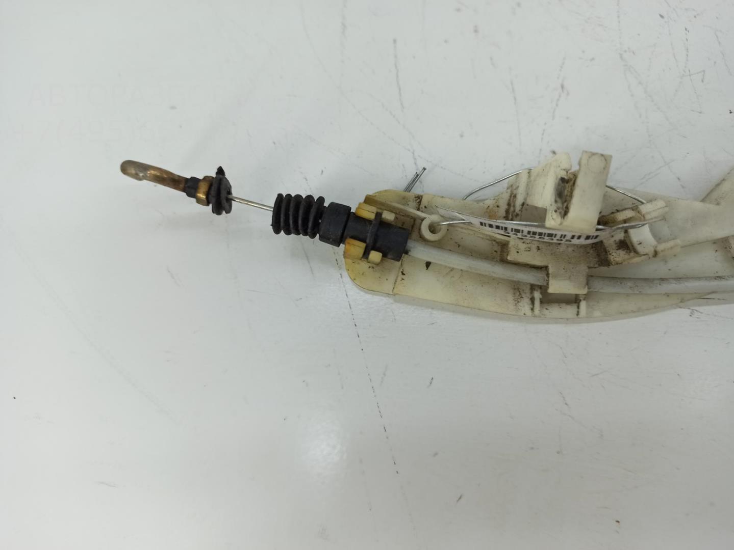 Трос открывания двери