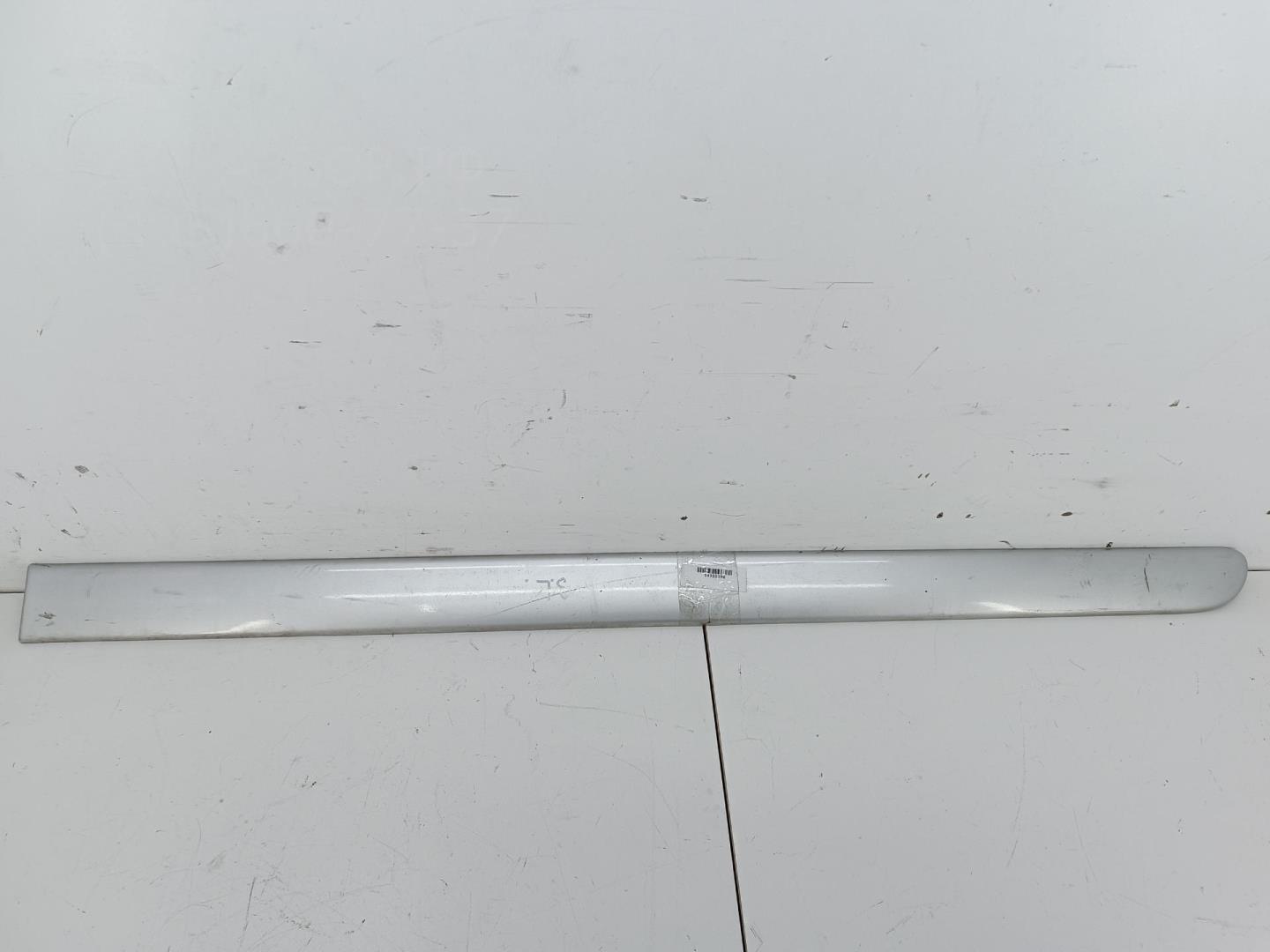 Накладка двери задней левой