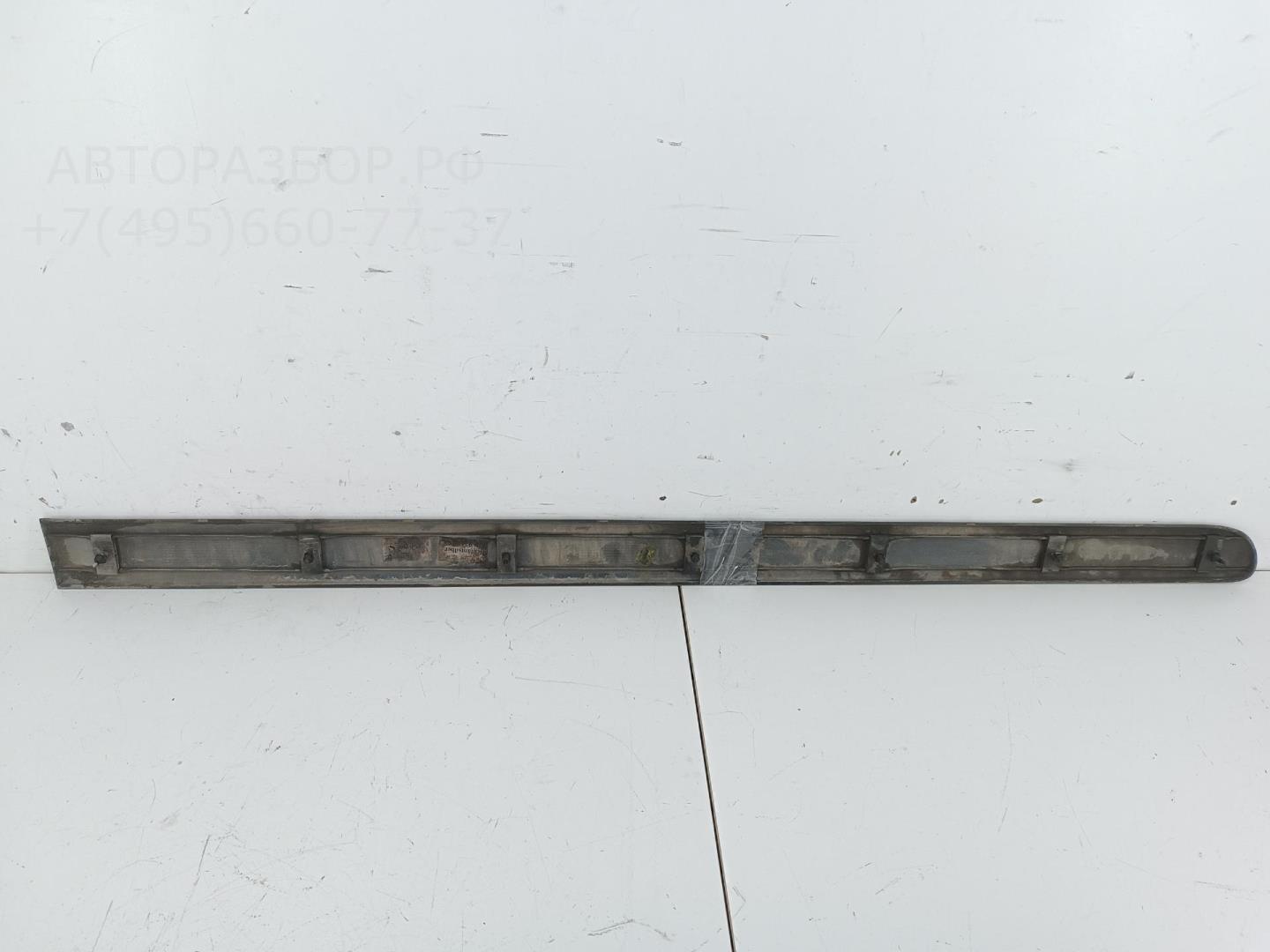 Накладка двери задней левой