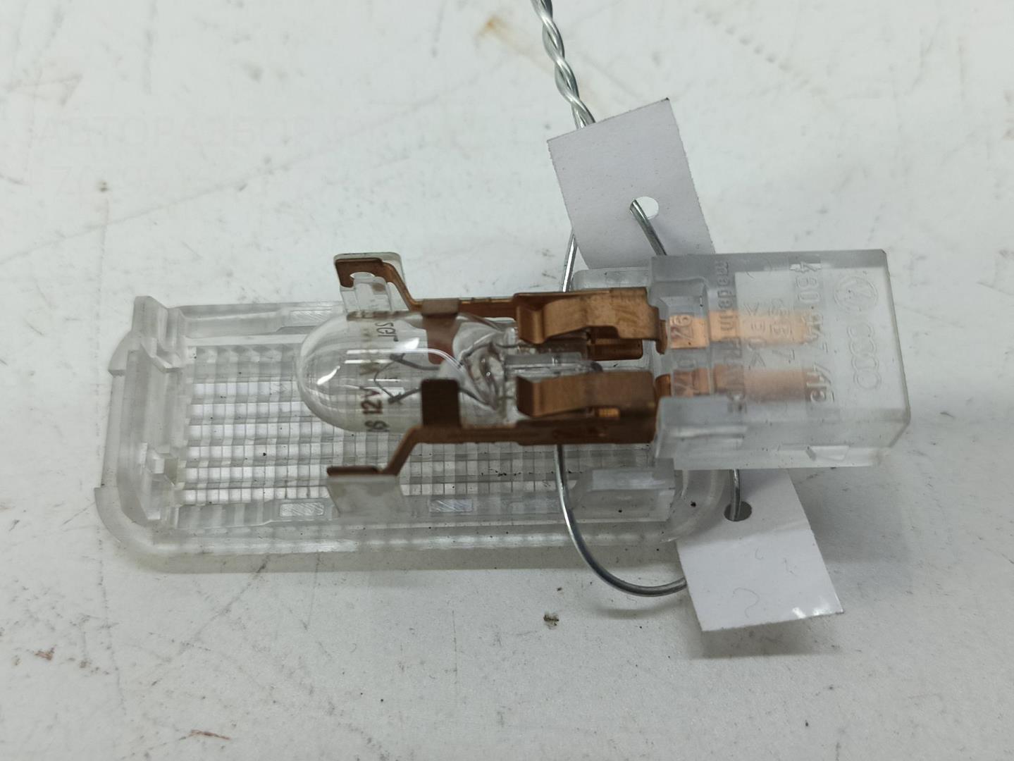 Плафон салонный