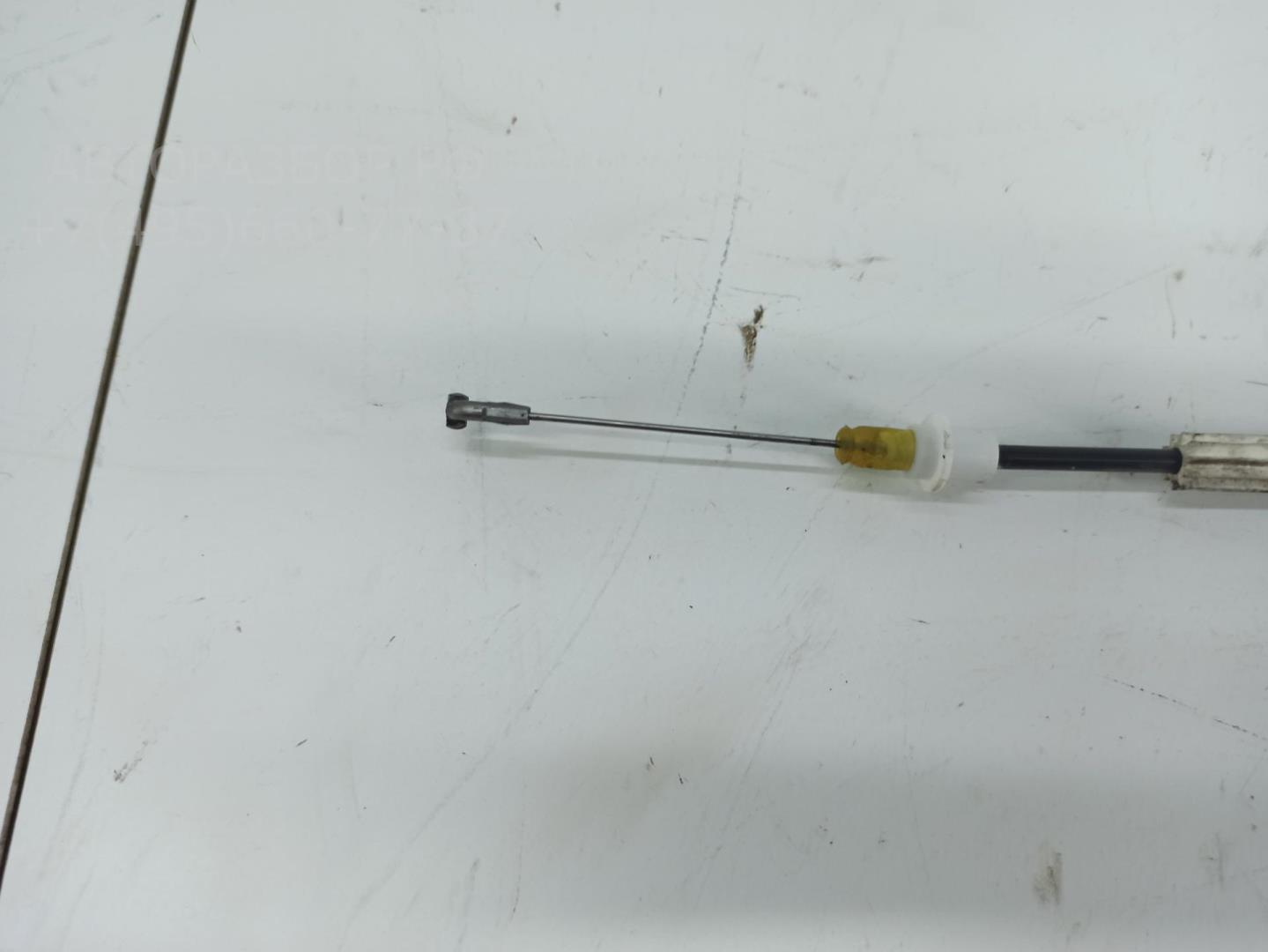 Трос открывания двери