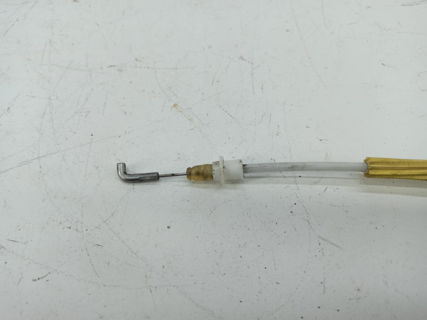 Трос открывания двери