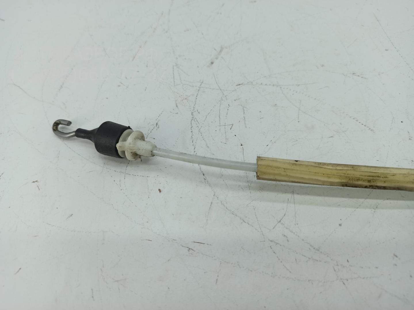 Трос открывания двери