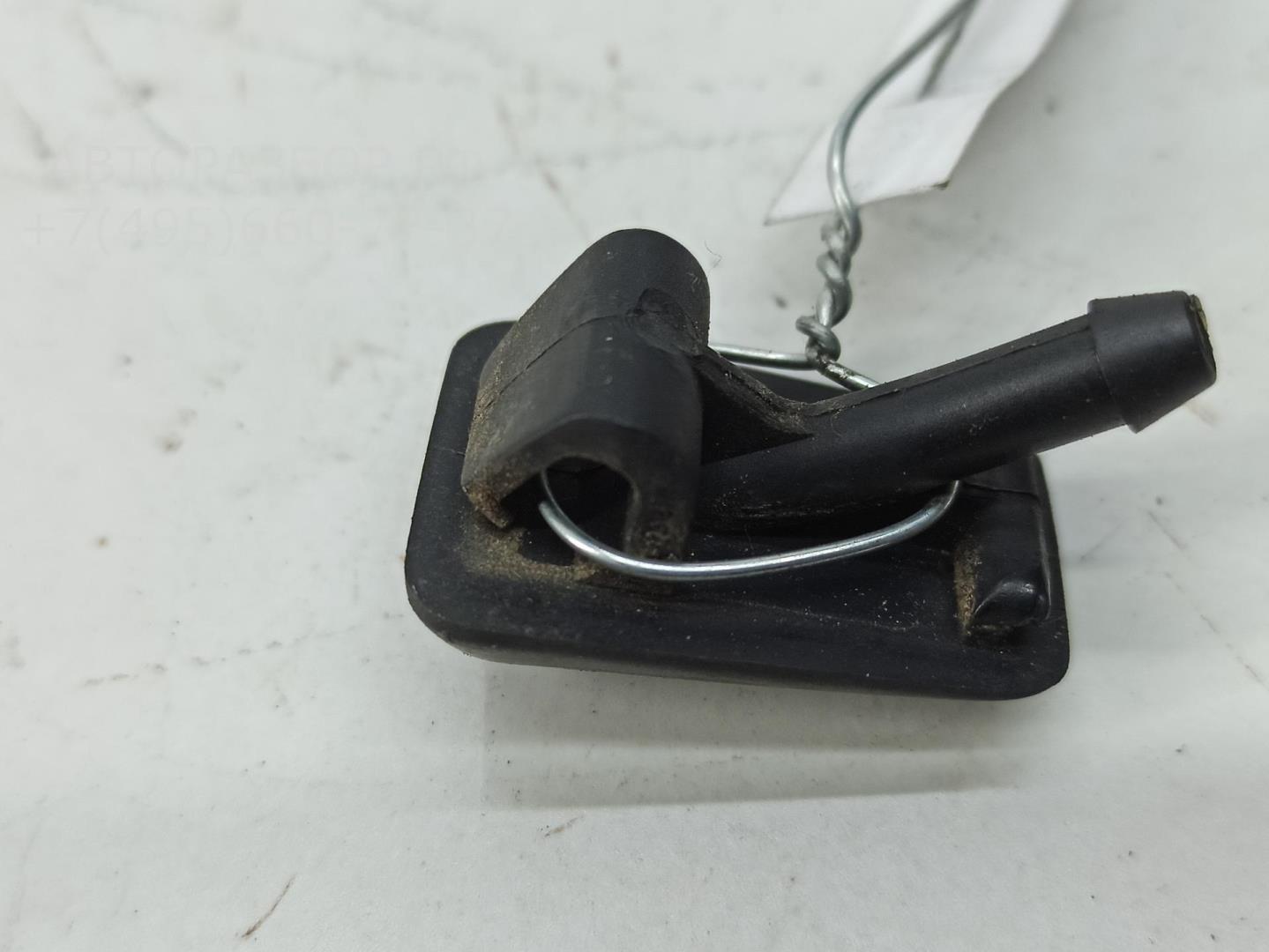 Форсунка омывателя лобового стекла