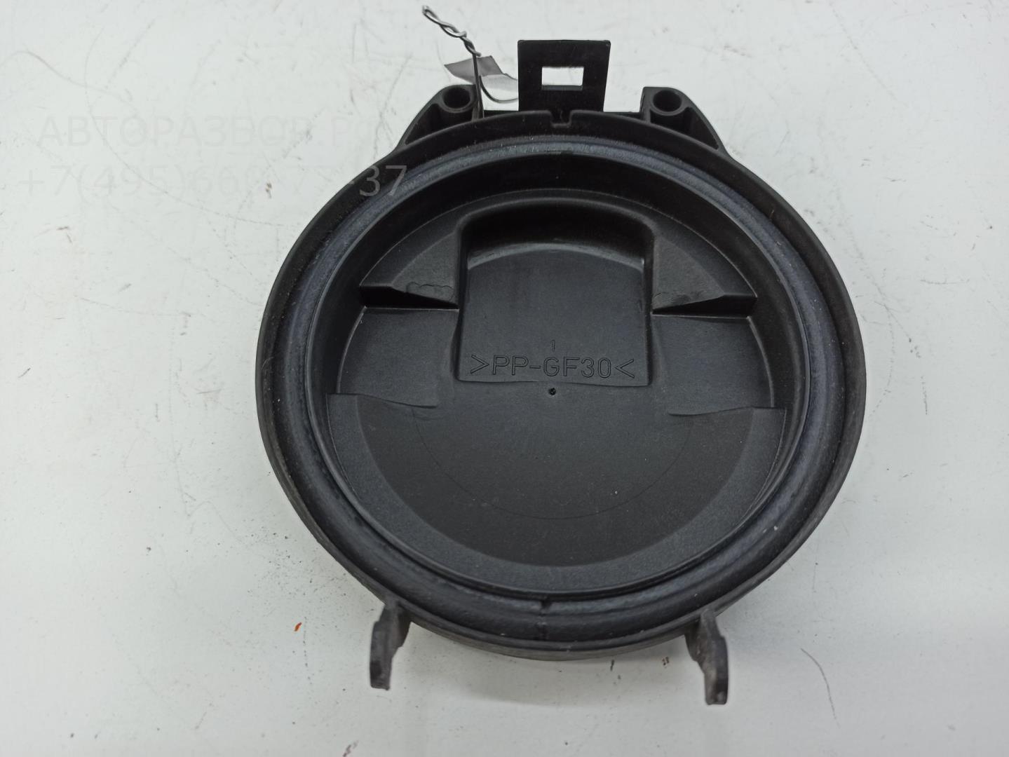 Крышка фары левой