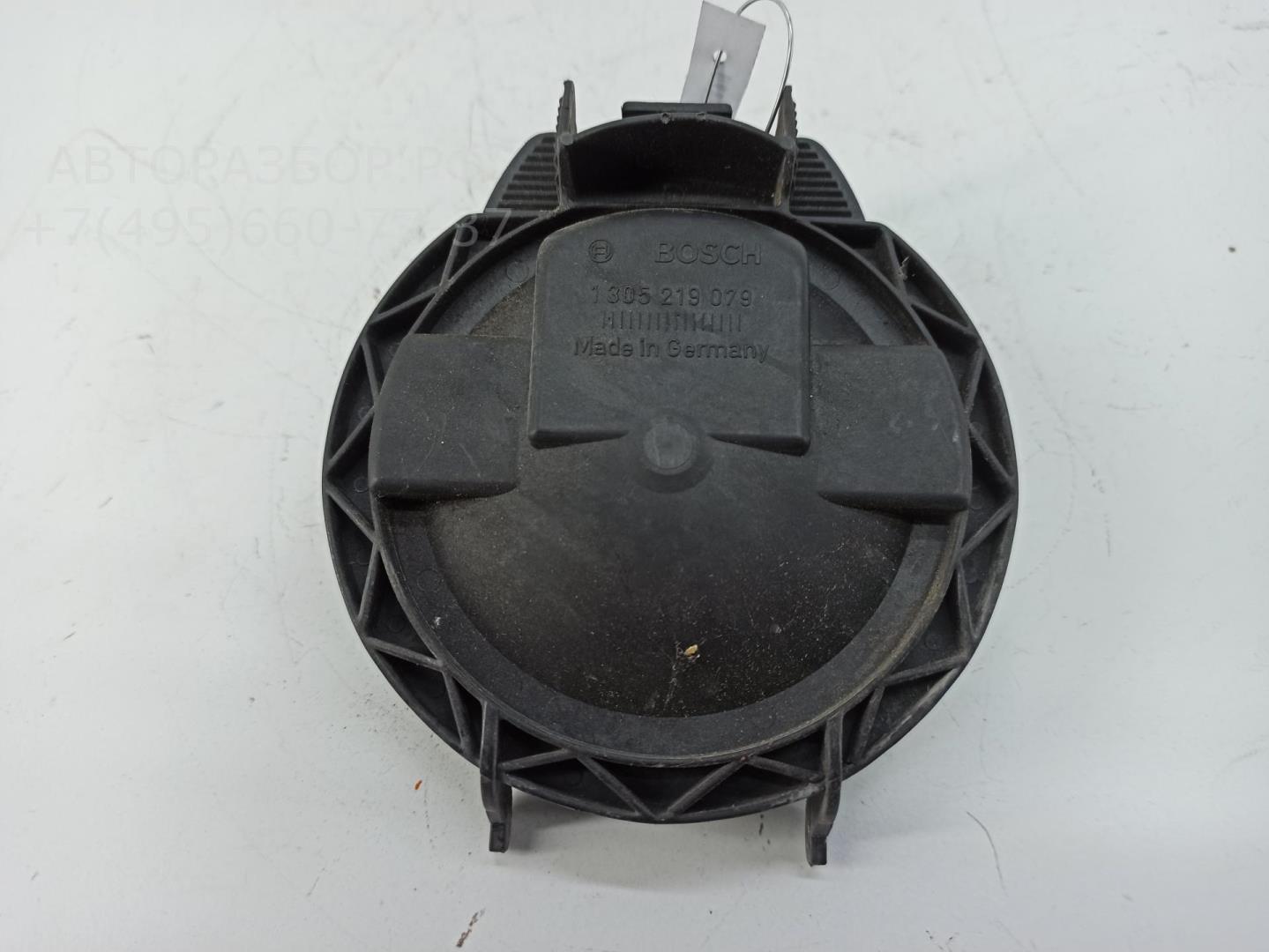 Крышка фары левой