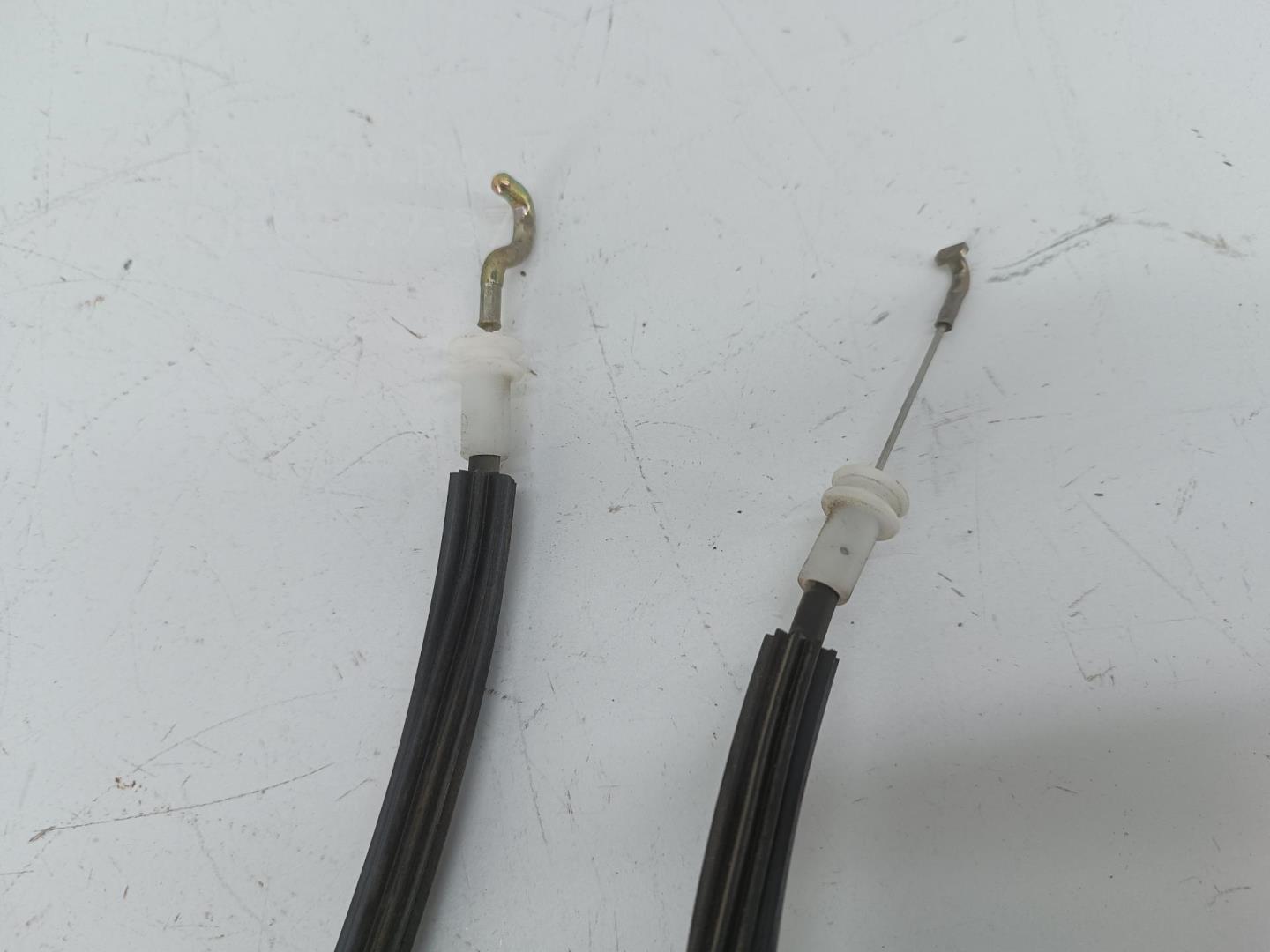 Трос открывания двери