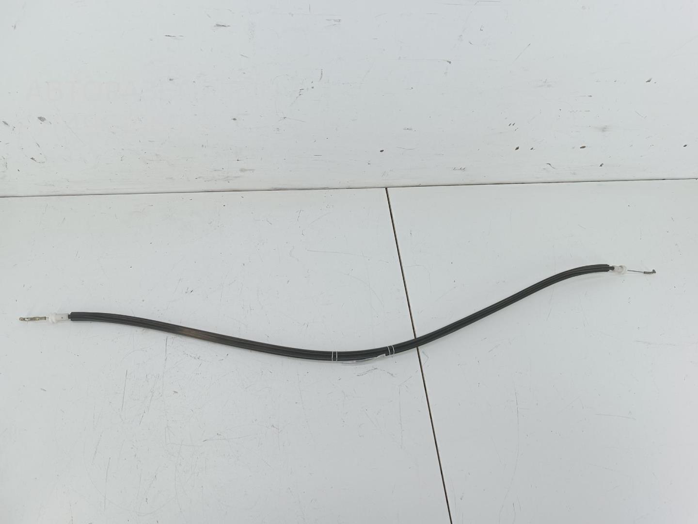 Трос открывания двери