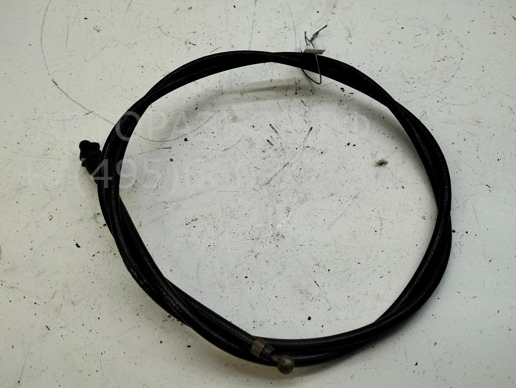 Трос открывания капота