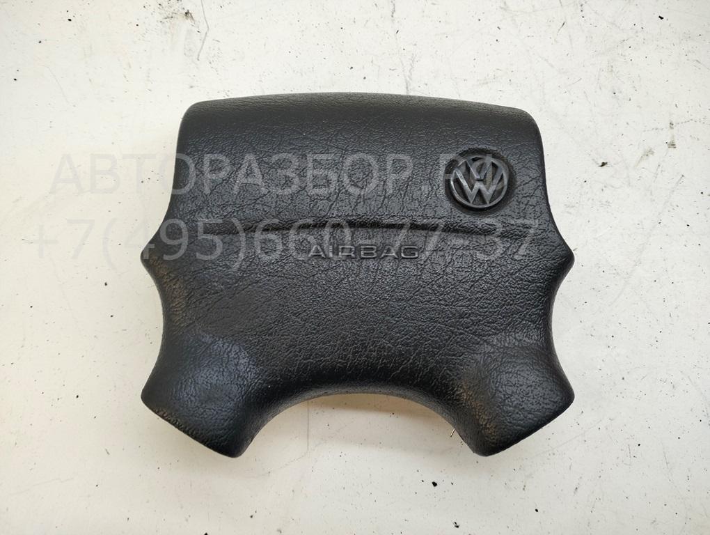 Подушка безопасности в рулевое колесо