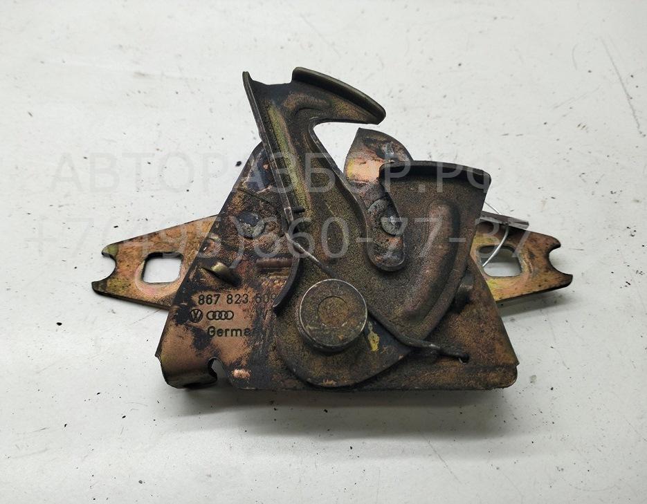 Замок капота