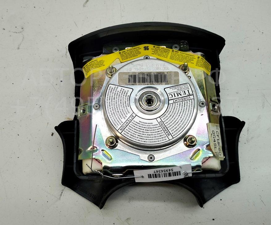 Подушка безопасности в рулевое колесо