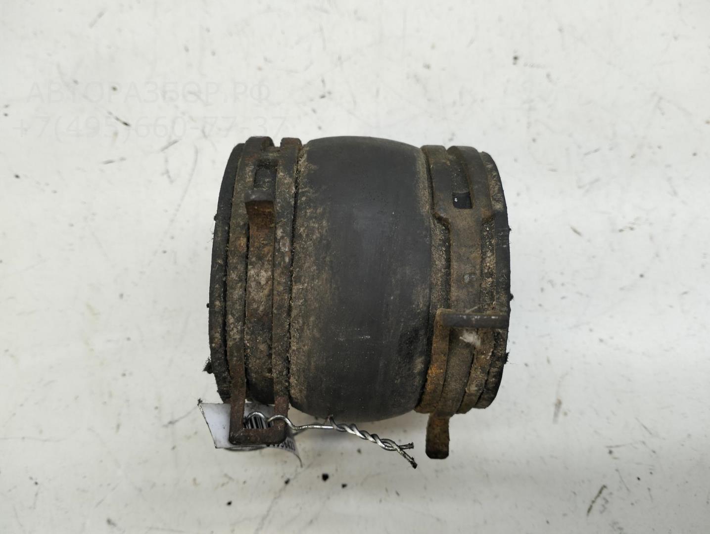 Патрубок интеркулера