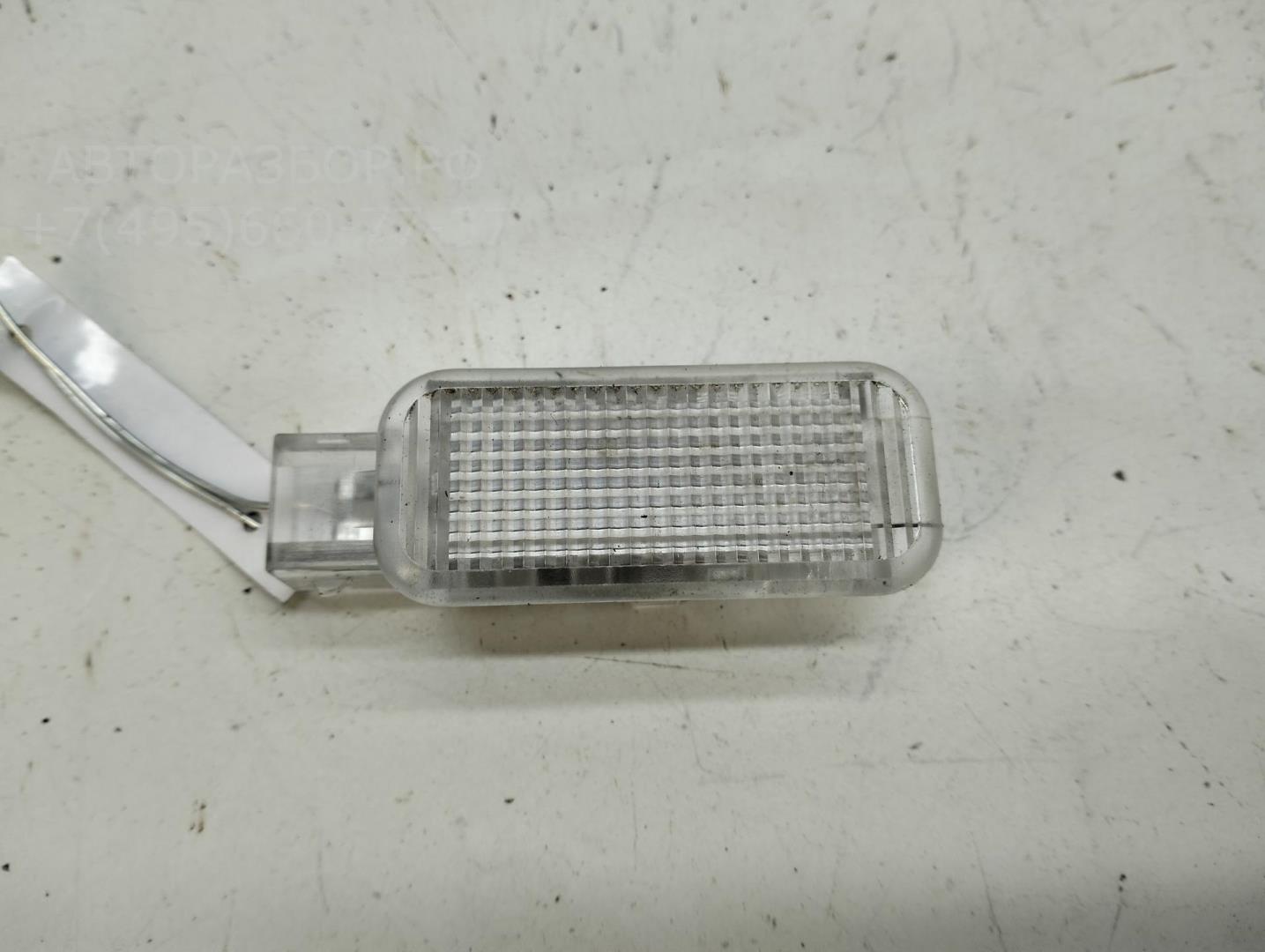 Плафон салонный