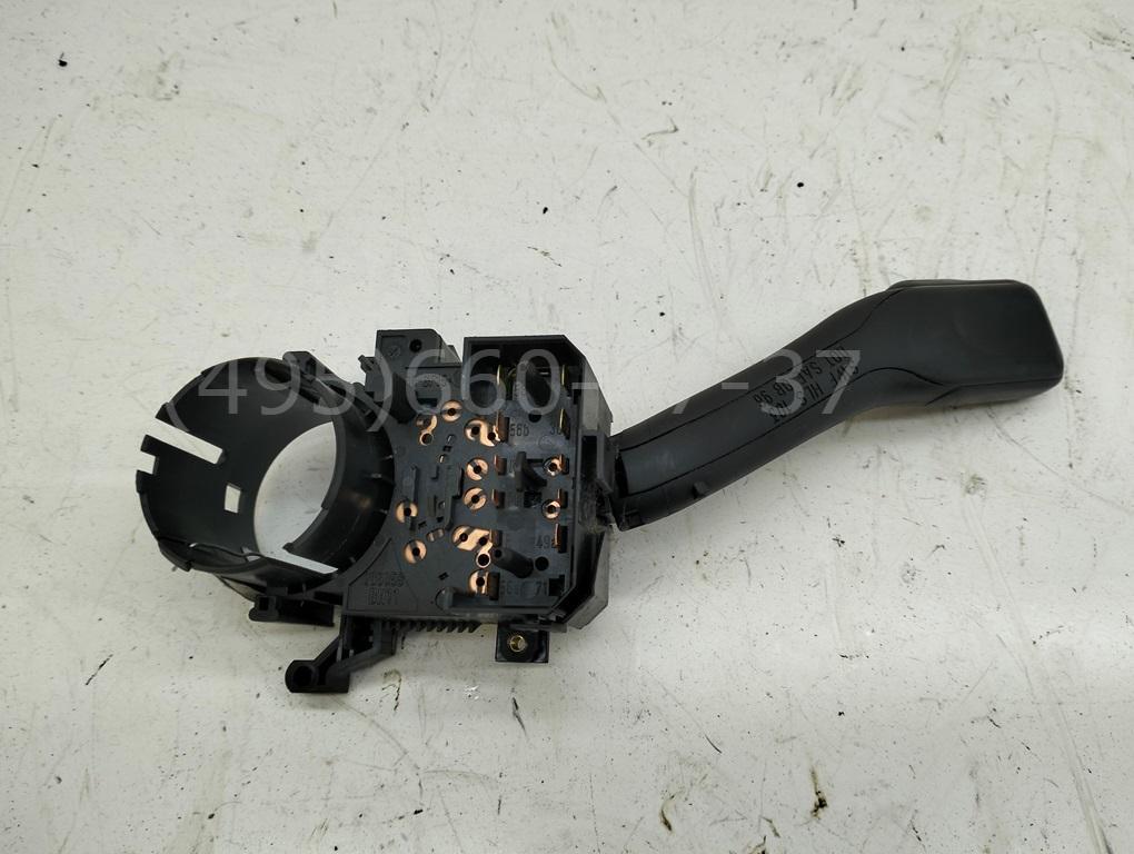 Переключатель поворотов подрулевой